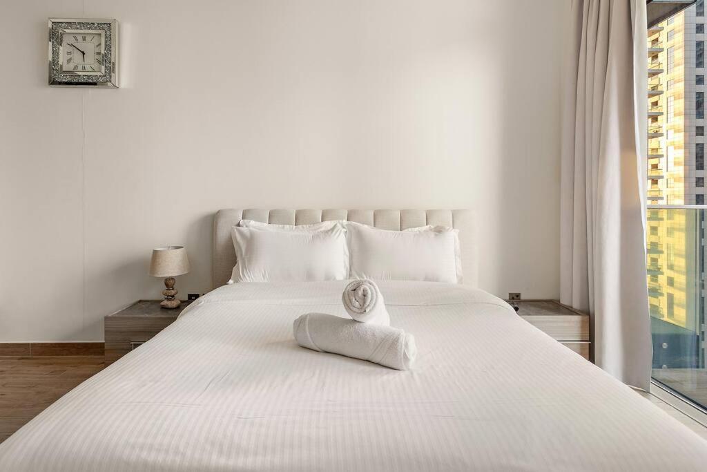 Luxury 1br With Marina View Jumeirah Living Apartment
