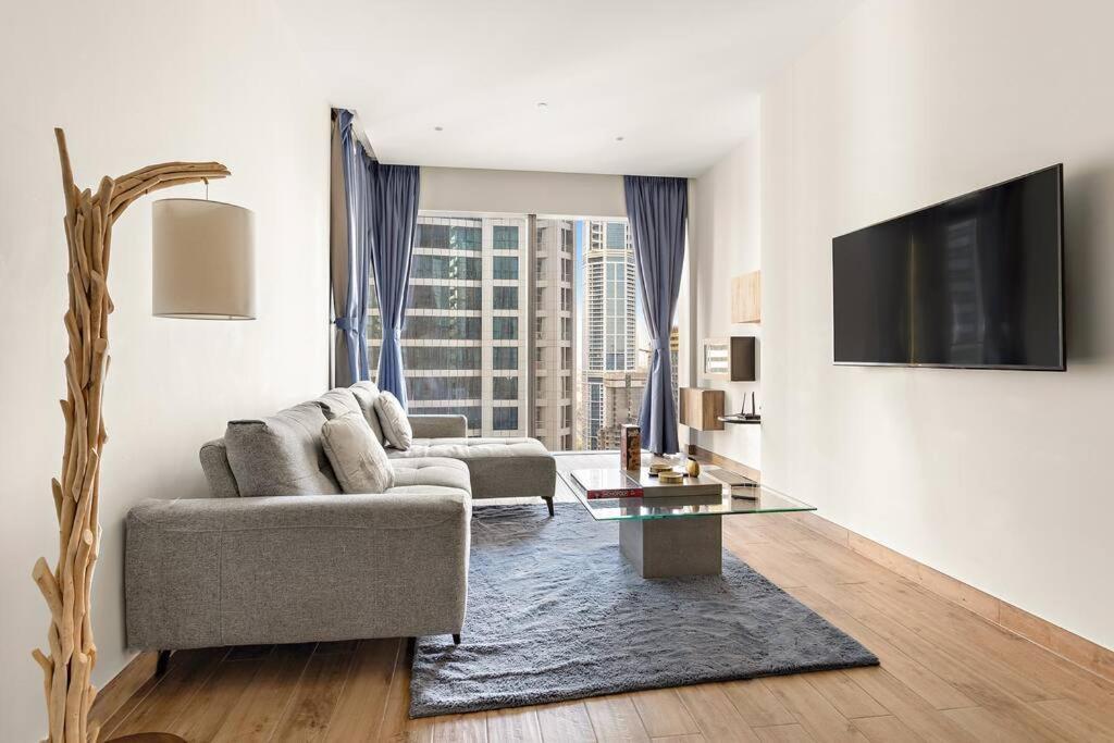 Luxury 1br With Marina View Jumeirah Living Apartment Dubai